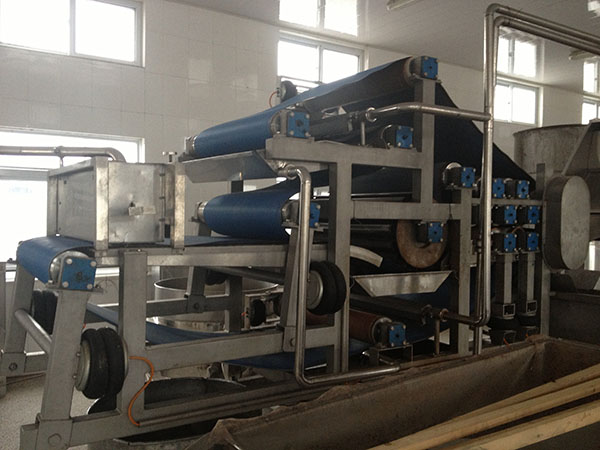 紅薯木薯廢渣脫水機使用現(xiàn)場