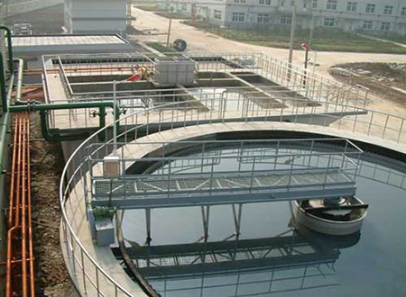 博宇環保-半橋式周邊傳動刮泥機.jpg 博宇環保-半橋式周邊傳動刮泥機.jpg